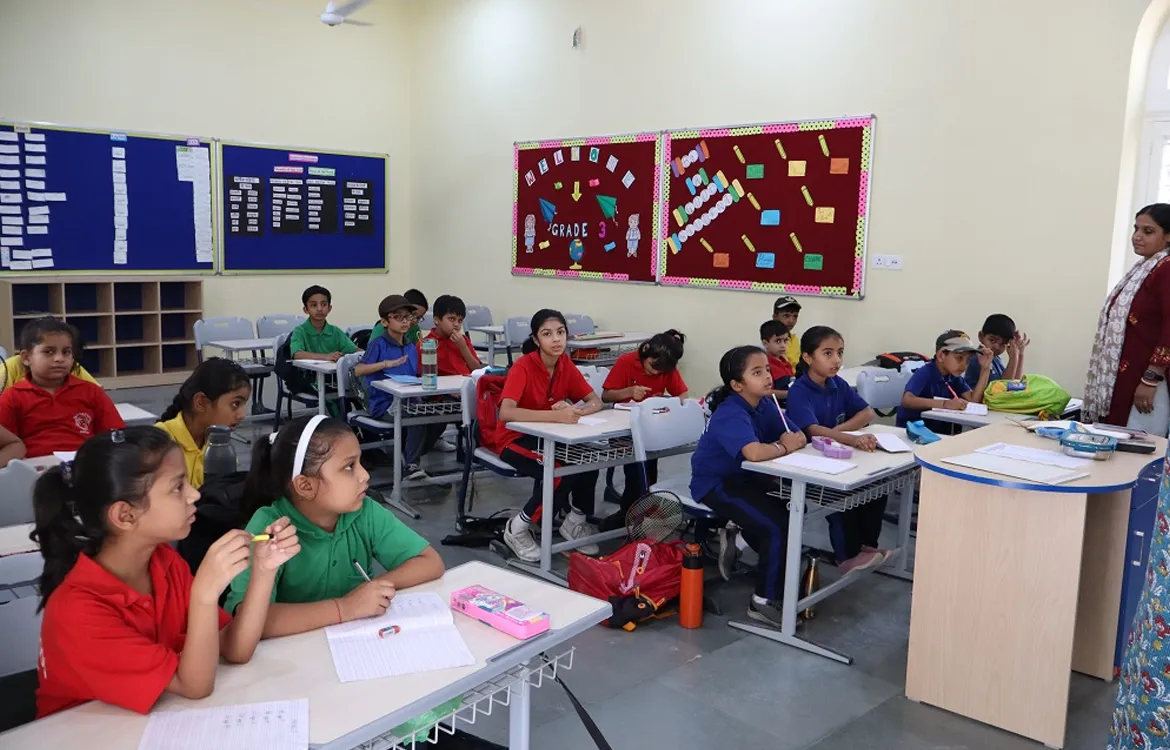 Helping-Schools-Improve-with-Modern-Learning-Materials